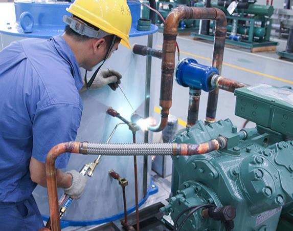 20噸直冷式塊冰機有多重，工作原理是什么