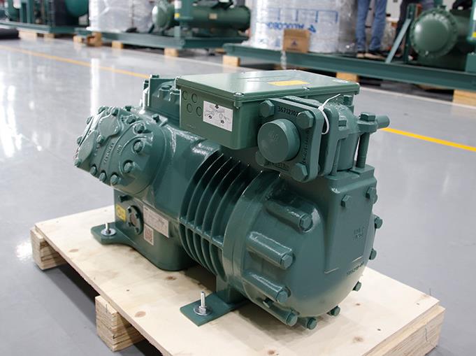 在選擇制冰機時，投資者應關注壓縮機的質(zhì)量