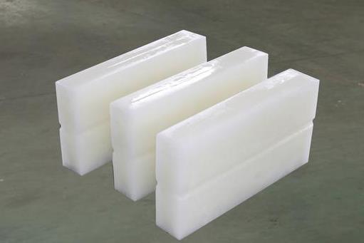 水產(chǎn)市場(chǎng)的冰塊是怎樣生產(chǎn)的